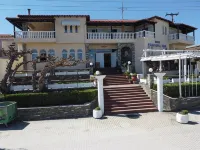 Polychrono Beach Hotel