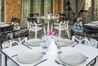 Core Hotel Polychrono
