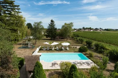 Ermitage de Corton - Teritoria Hotels in Savigny-lès-Beaune