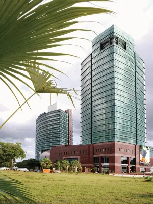 Hock Lee Hotel & Residences