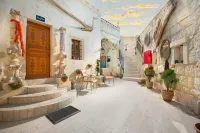Romantic Cave Hotel Hotels in Karagandere Mahallesi