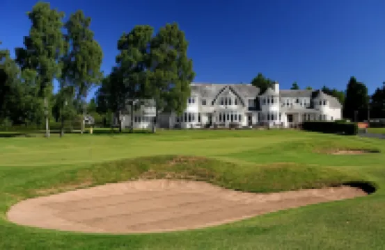 梅盧爾亞姆斯飯店及餐廳