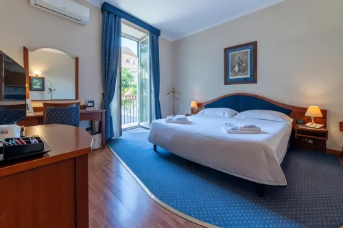 Massimo Plaza Hotel - Scenic