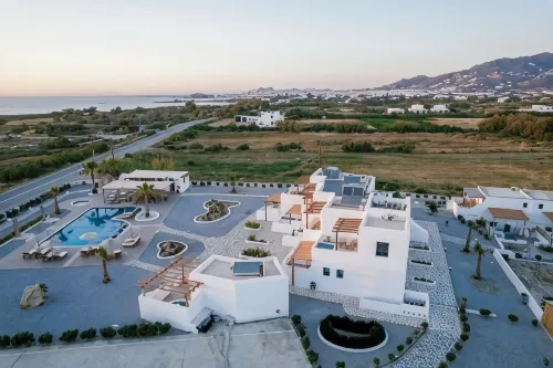 Naxos Finest Hotel & Villas
