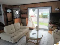 Private heated swimming pool Hotels in Sene