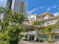 Outrigger Burleigh Hotels in Miami