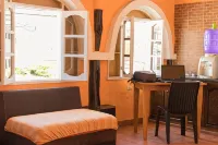 Hotel Crossman