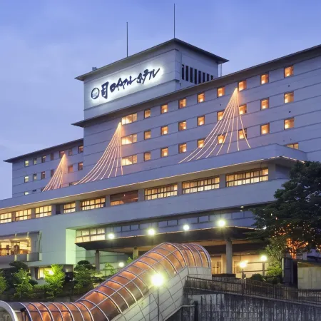 Tsukasa Royal Hotel
