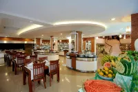 Grand Okan Hotel - breakfast