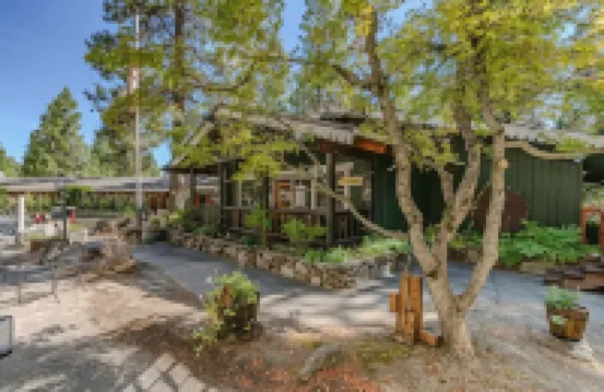 Narrow Gauge Inn