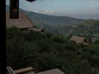 柴·奇維特·梅薩 鄰近ม่อนแจ่ม的酒店