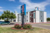 Motel 6 Roswell, NM Hotels near Walmart Supercenter