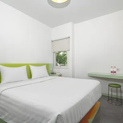 Swift Inn Aeropolis Airport Hotels near Benteng Stadium