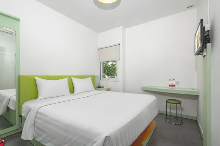 Swift Inn Aeropolis Airport Отели в г. Тангеранг