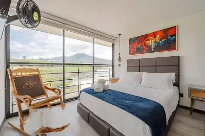 Epic Suite 513 Deluxe Aeropuerto Hotel a 