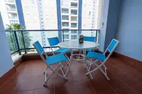 Vista de La Vila by Bookaparadise