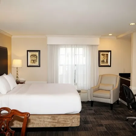 Wingate by Wyndham Bellingham Heritage Inn