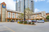 Comfort Inn & Suites Love Field-Dallas Market Center Hotels in Dallas