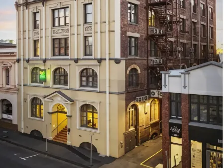 Launceston Central Apartment Hotel Official