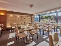 Le Churchill Hôtel & Spa Hotels in Carnac
