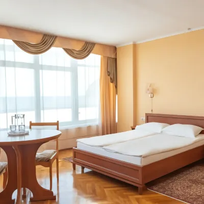 Sanatorium Dulber Hotels in Yalta