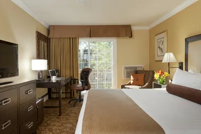 Creekside Inn Hotels near Palo Alto Junior Museum and Zoo