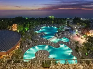 Анталья: топ-10 в категории «Pоскошно отель»