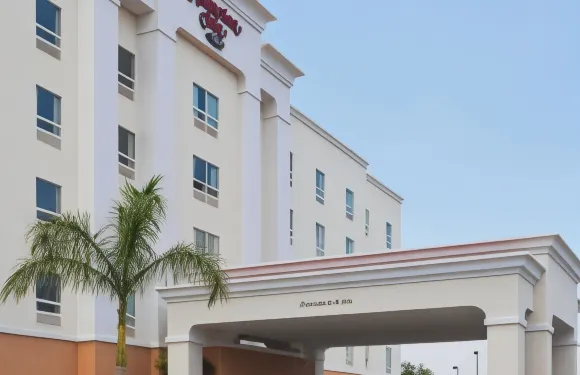 維多利亞城歡朋酒店