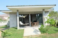 Destination 39 Pool Villa Hotels in Ao Por
