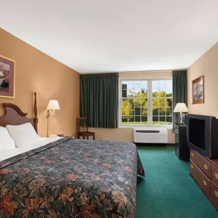 Days Inn by Wyndham Madisonville