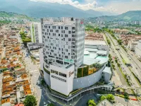 Sonesta Hotel Bucaramanga - Parking