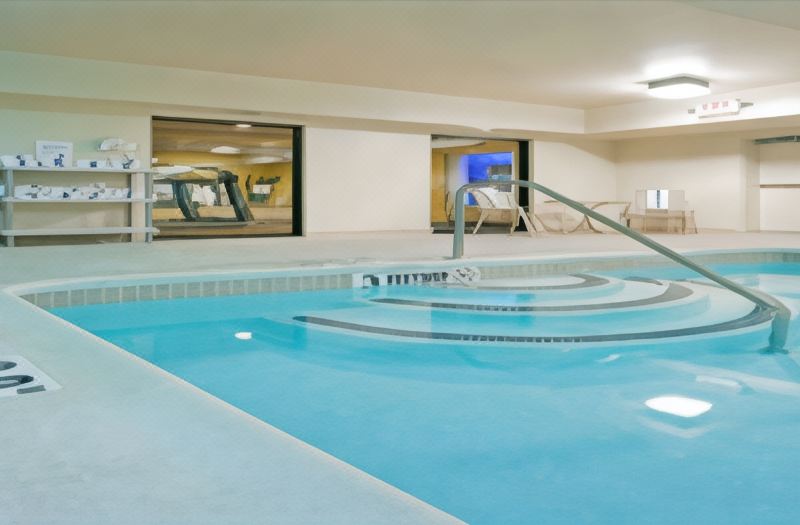 Holiday Inn Express & Suites Clifton Park by IHG photo 2