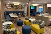 Microtel Inn & Suites by Wyndham Woodland Park Hotels in Divide