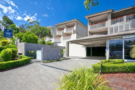 Noosa Heads Motel Отели рядом с достопримечательностью «Sunshine Beach»