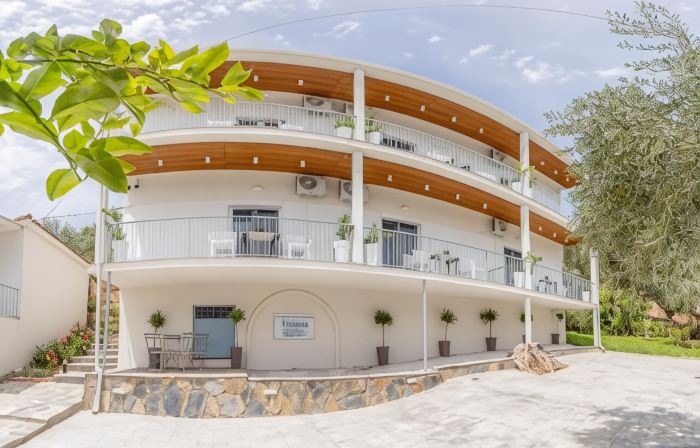 Pteleo Apartments