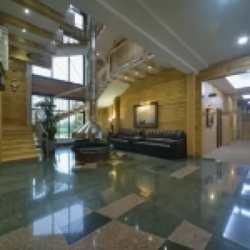 Zarechye Hotel