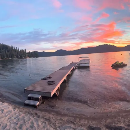 Priest Lake Waterfront Property With Majestic Lake & Mountain Views.