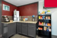 Red Roof Plus+ Huntsville