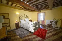 PICCOLO BORGO in EXCLUSIVE in the green, Colline del Trasimeno - OCTOBER OFFERS Hotels in 