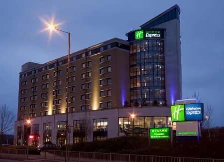 Holiday Inn Express London - Greenwich Отели рядом с достопримечательностью «Университет Восток Лондон Студент Юнион»