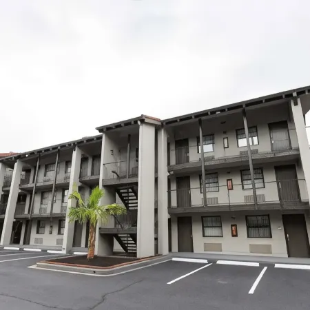 Bhagat Hotels Stone Mountain Atlanta BW Signature Collection