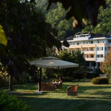 Hotel Ambassador