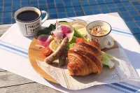 Space Key Point Riviera Zushi Marina