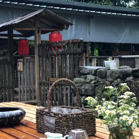 Old house homestay