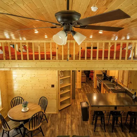 Hillside Hideaway - Lakefront Cabin