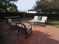 Cute home near DFW Airport, Grapevine Mills & Gaylord Resort - Homestays