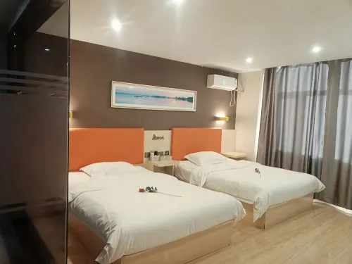 7Days Inn Hotel (Tongjiang Chinese Medicine Hospital Russian Style Park) - parking