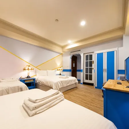 I Hi Sanduo hotel Отели рядом с достопримечательностью «НКНУ - Хэпин Кампус»