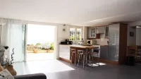 Sea view garden apartment with pool option. Near beach between Nice and Monaco