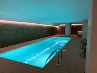 Spot Suites - Pools